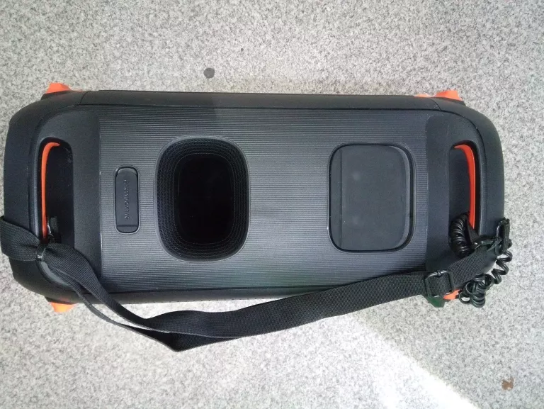 GŁOŚNIK PRZENOŚNY JBL PARTYBOX 110 CZARNY 160 W