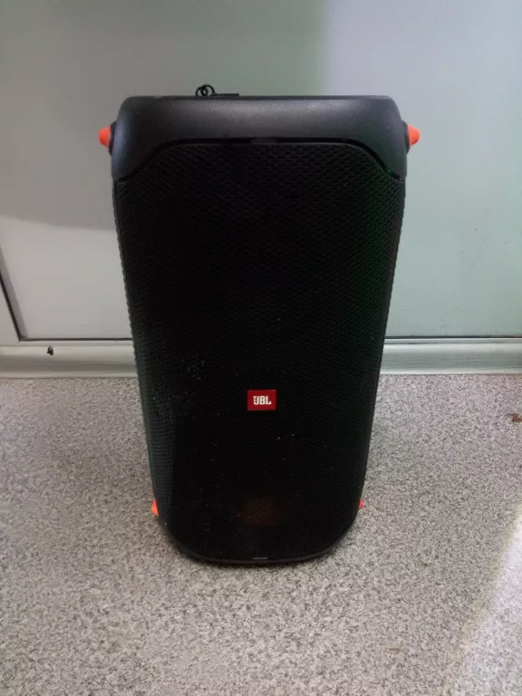 GŁOŚNIK PRZENOŚNY JBL PARTYBOX 110 CZARNY 160 W