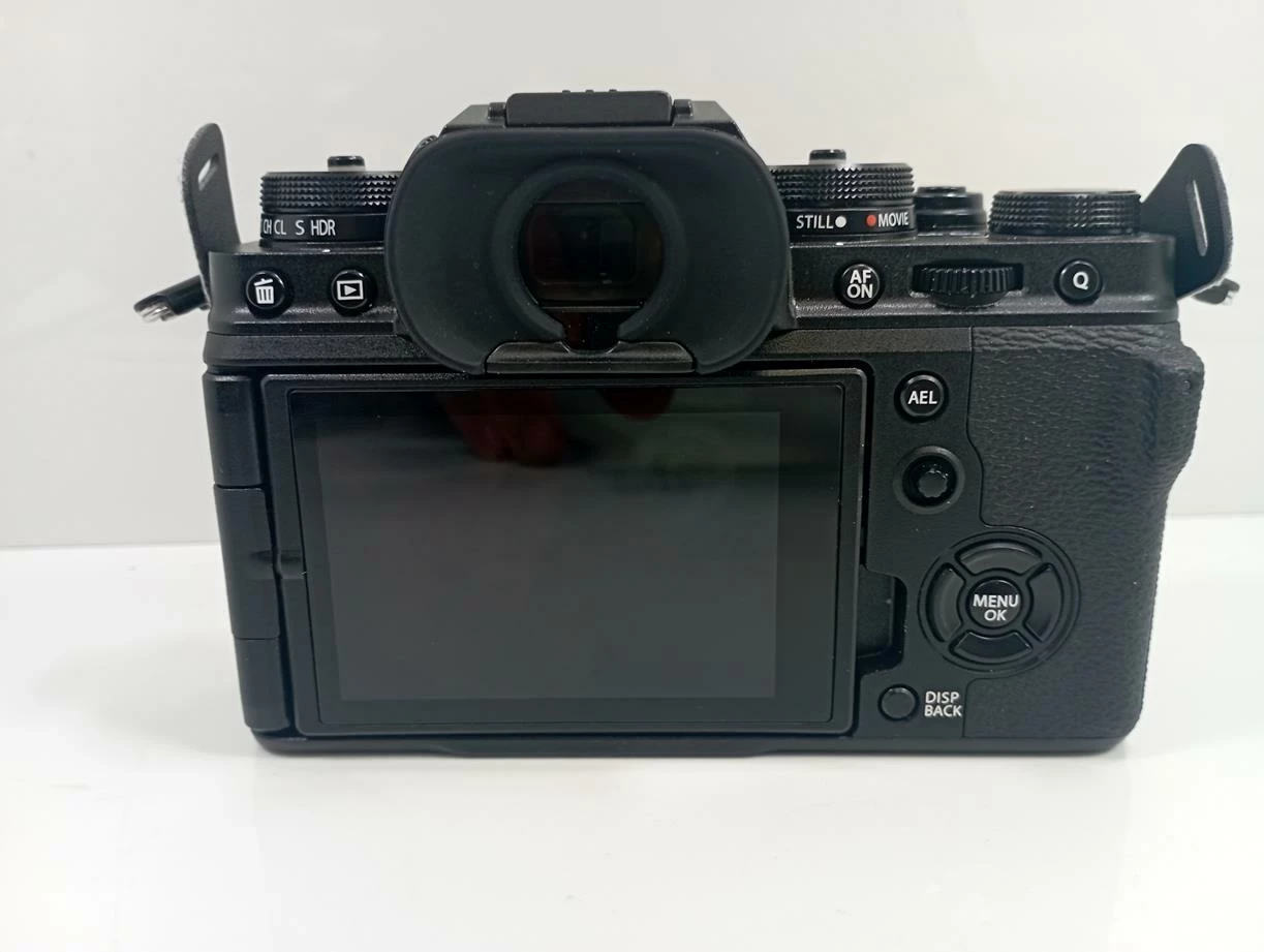 aparat-cyfrowy-bezlusterkowiec-fujifilm-x-t4-czarny-komplet-w-zestawie-korpus