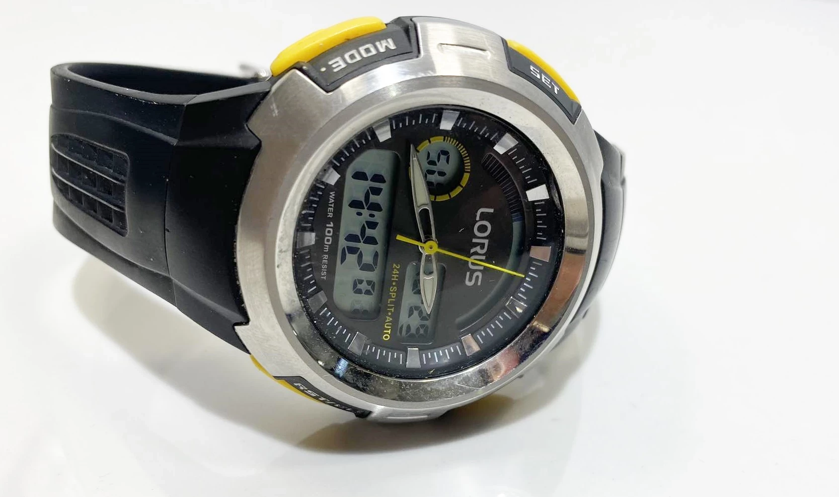 zegarek-lorus-z012-x001-stan-uzywany