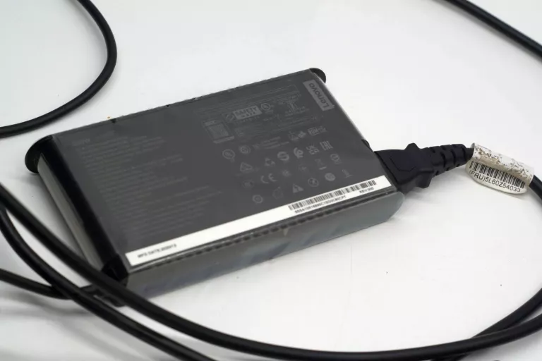 LENOVO LEGION 81YT 10750H RTX2080 SUPER 4TB SSD 64GB RAM