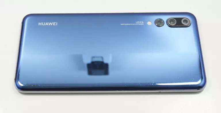 HUAWEI P20 PRO 6/128 GB NIEBIESKI