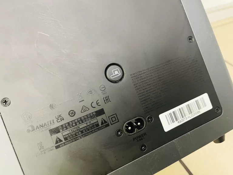 soundbar-jbl-bar-21-deep-bass-czarny-zestaw-system-dzwieku-21