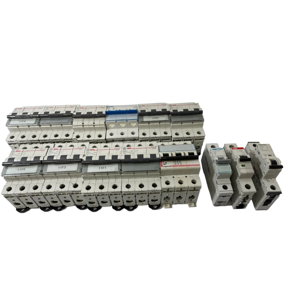 wylacznik-nadpradowy-aeg-c16-i-inne-zestaw-stan-uzywany