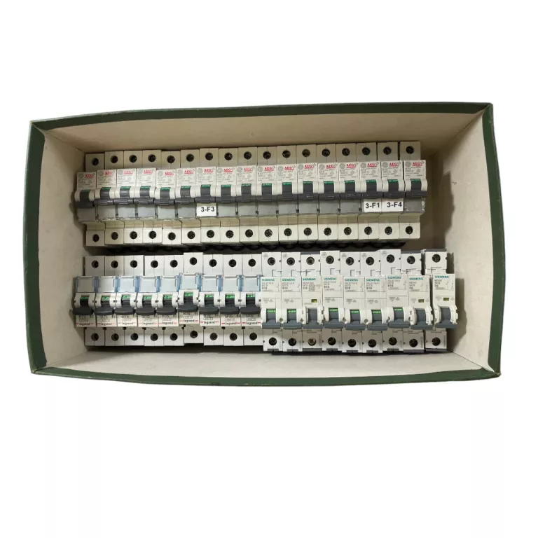 wylacznik-nadpradowy-aeg-c16-i-inne-zestaw-rodzaj-wylacznik-nadpradowy