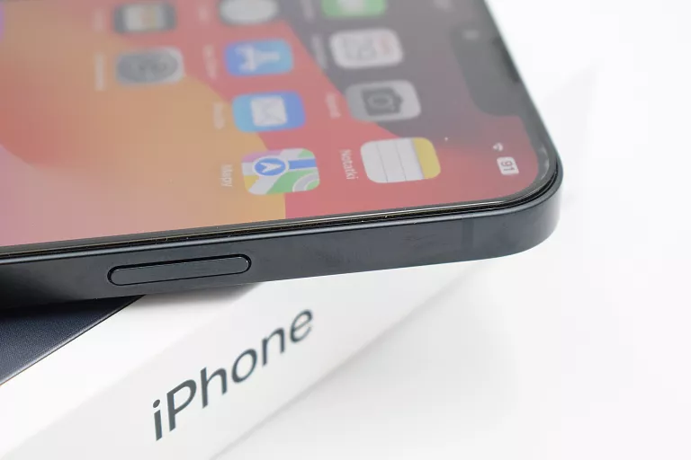 TELEFON APPLE IPHONE 13 128GB USZKODZONY