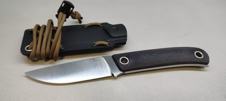 noz-manly-patriot-zamkowa-13-kalisz-sj