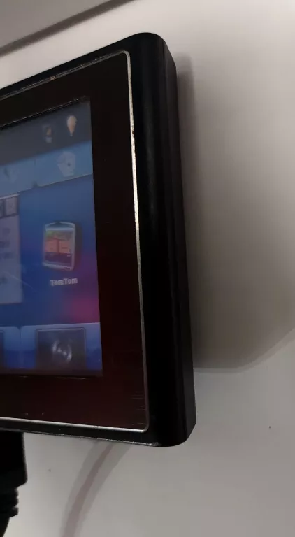 nawigacja-samochodowa-mio-n179-model-moov-m300