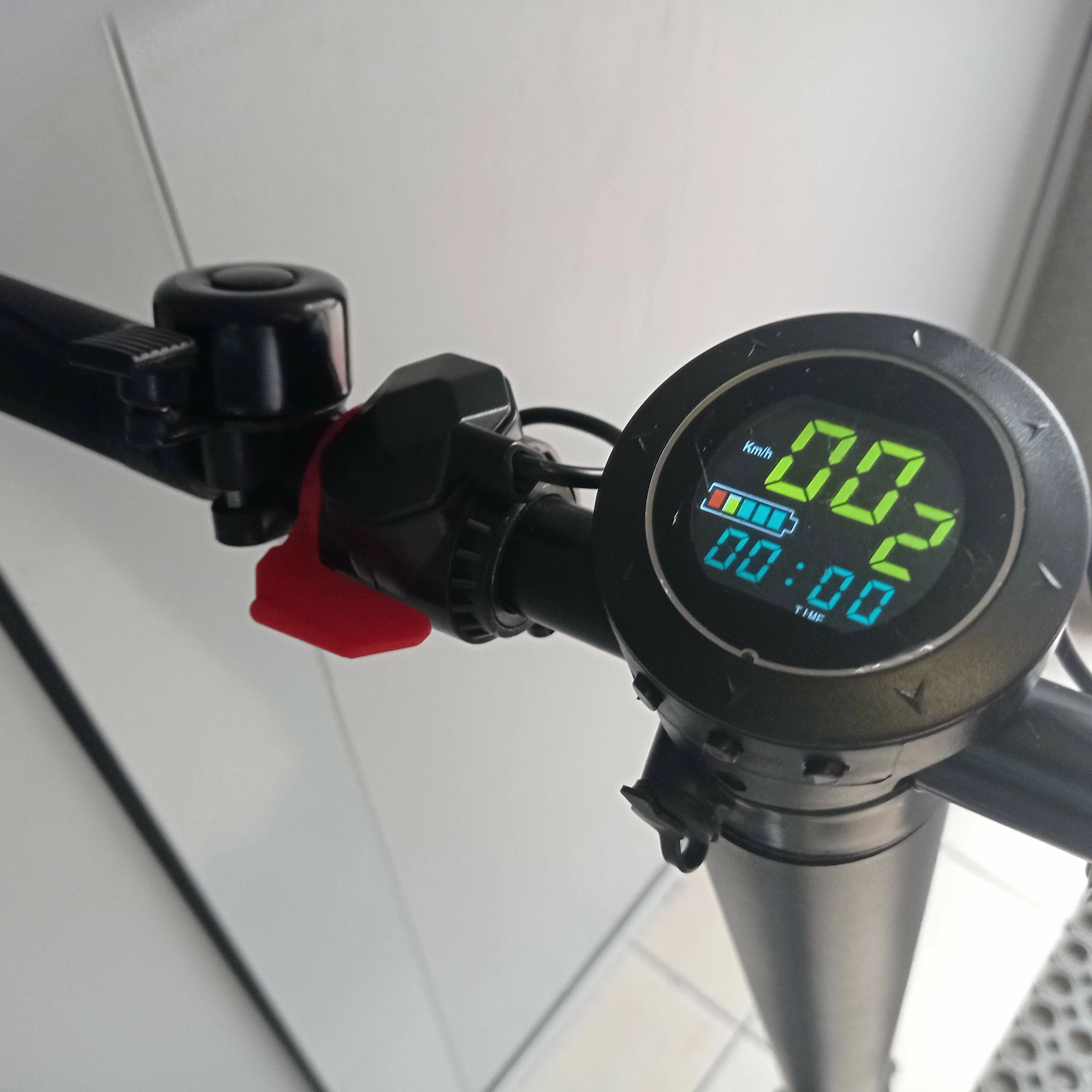 hulajnoga-elektryczna-emoko-ht-t2-warto-kod-producenta-750749134121