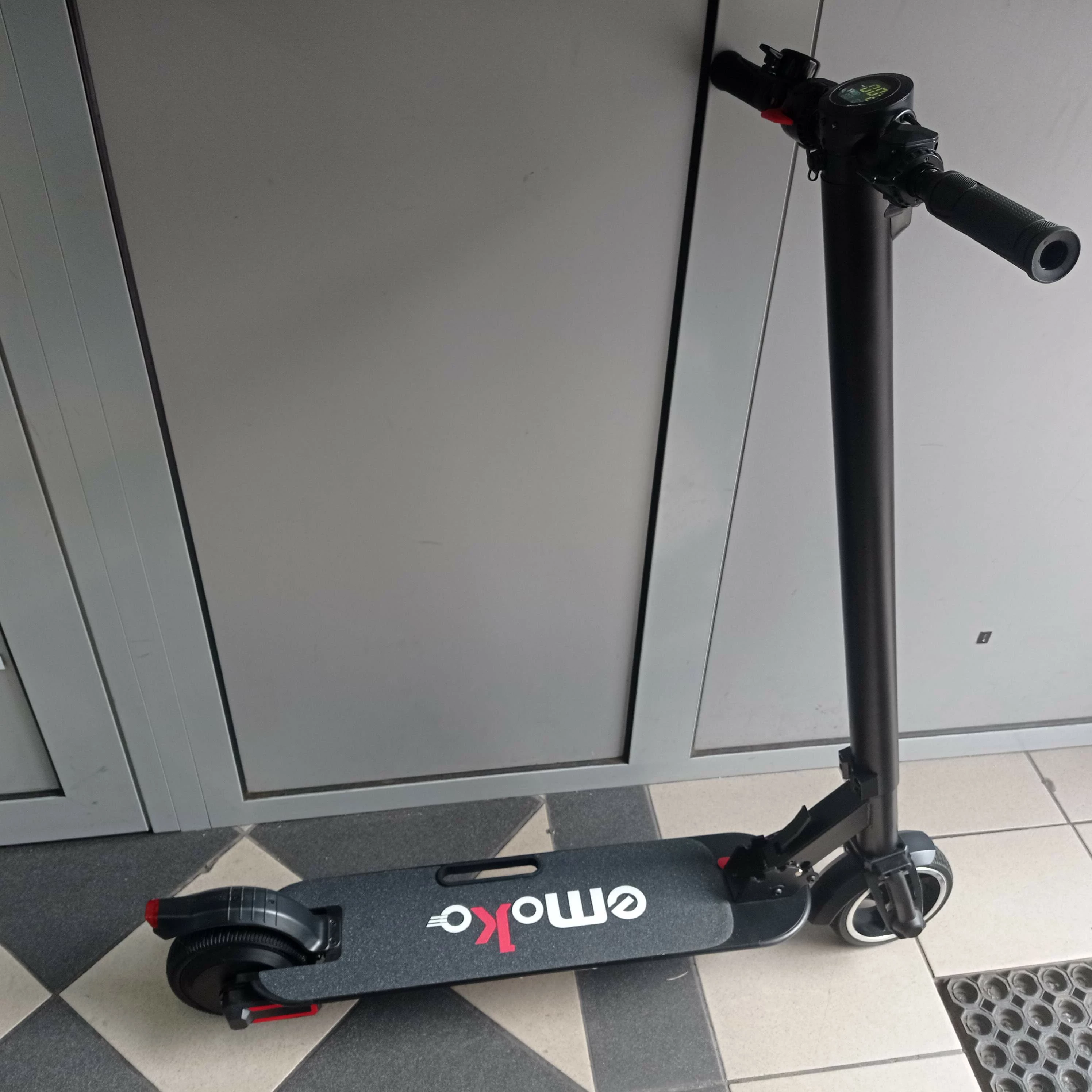 hulajnoga-elektryczna-emoko-ht-t2-warto-wyszynskiego-24-tczew