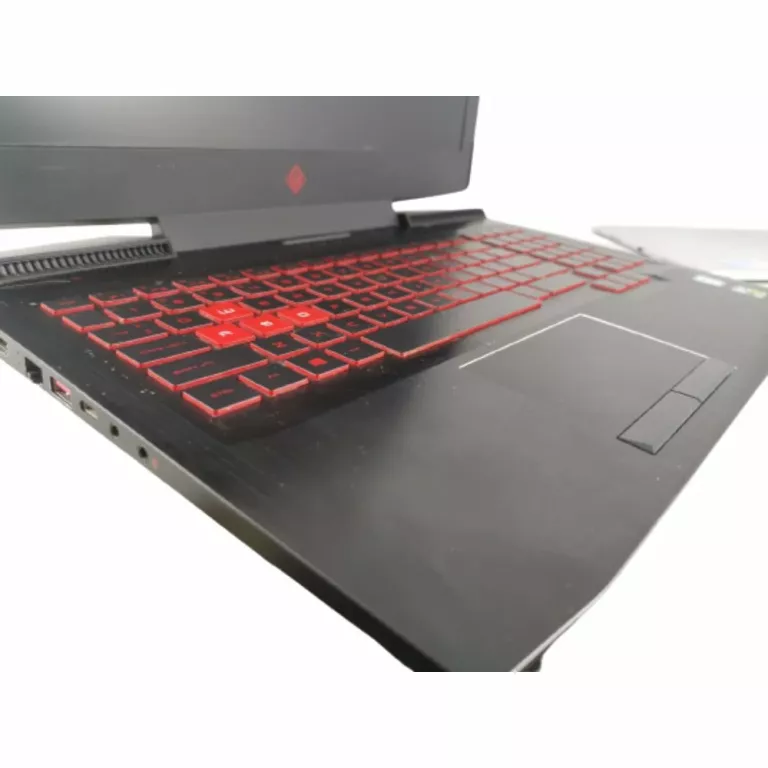 LAPTOP OMEN 15-CE010NW I7-7700HQ 8GB/1TB #OPIS