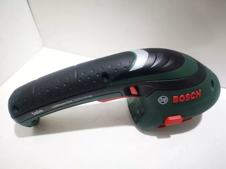 AKUMULATOROWE NOŻYCE DO TRAWY BOSCH ISIO 3.6V