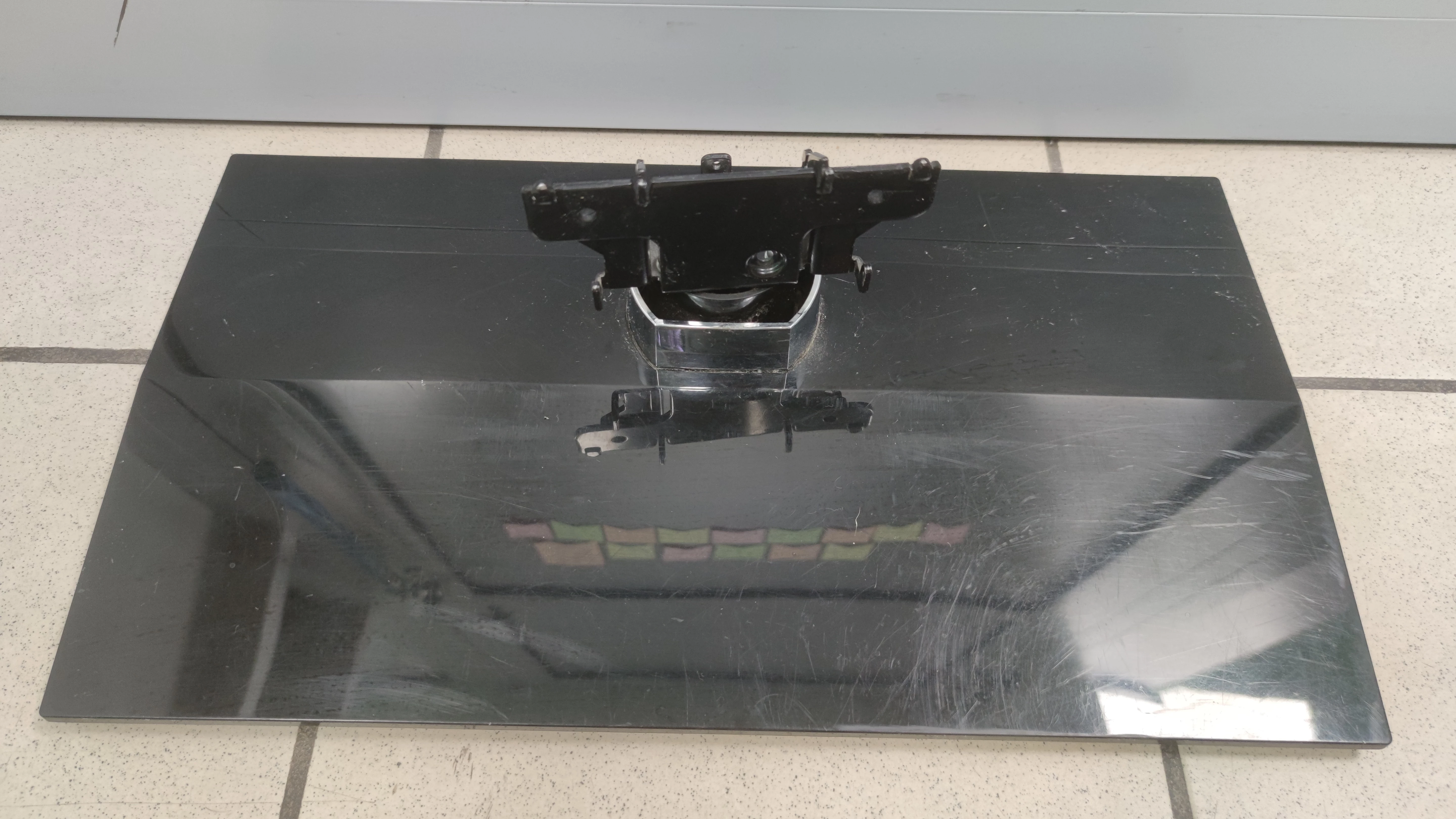 telewizor-sharp-lc40le830e-marka-sharp