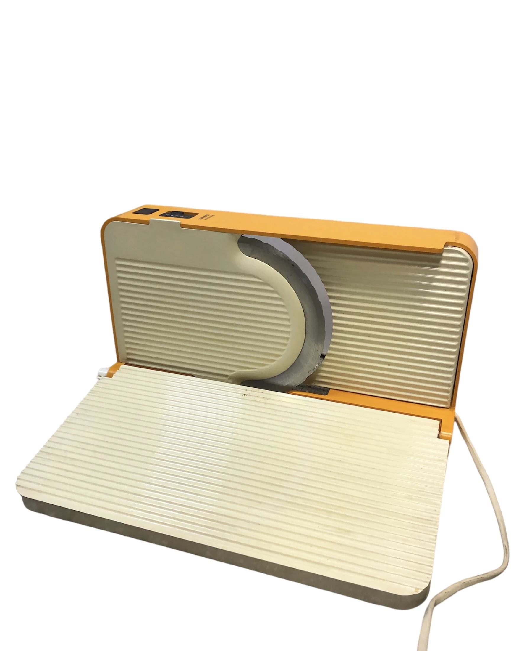 krajalnica-krups-pilsudskiego-80-bytom-sj