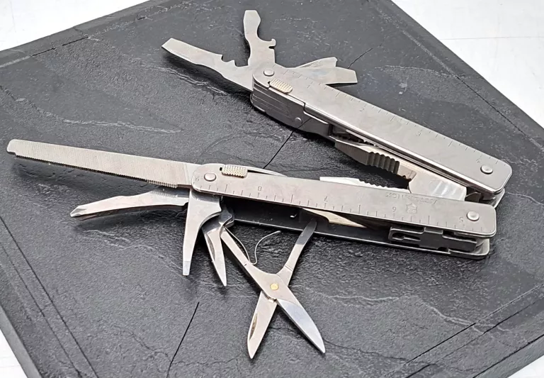 MULTITOOL VICTORINOX 24 W 1
