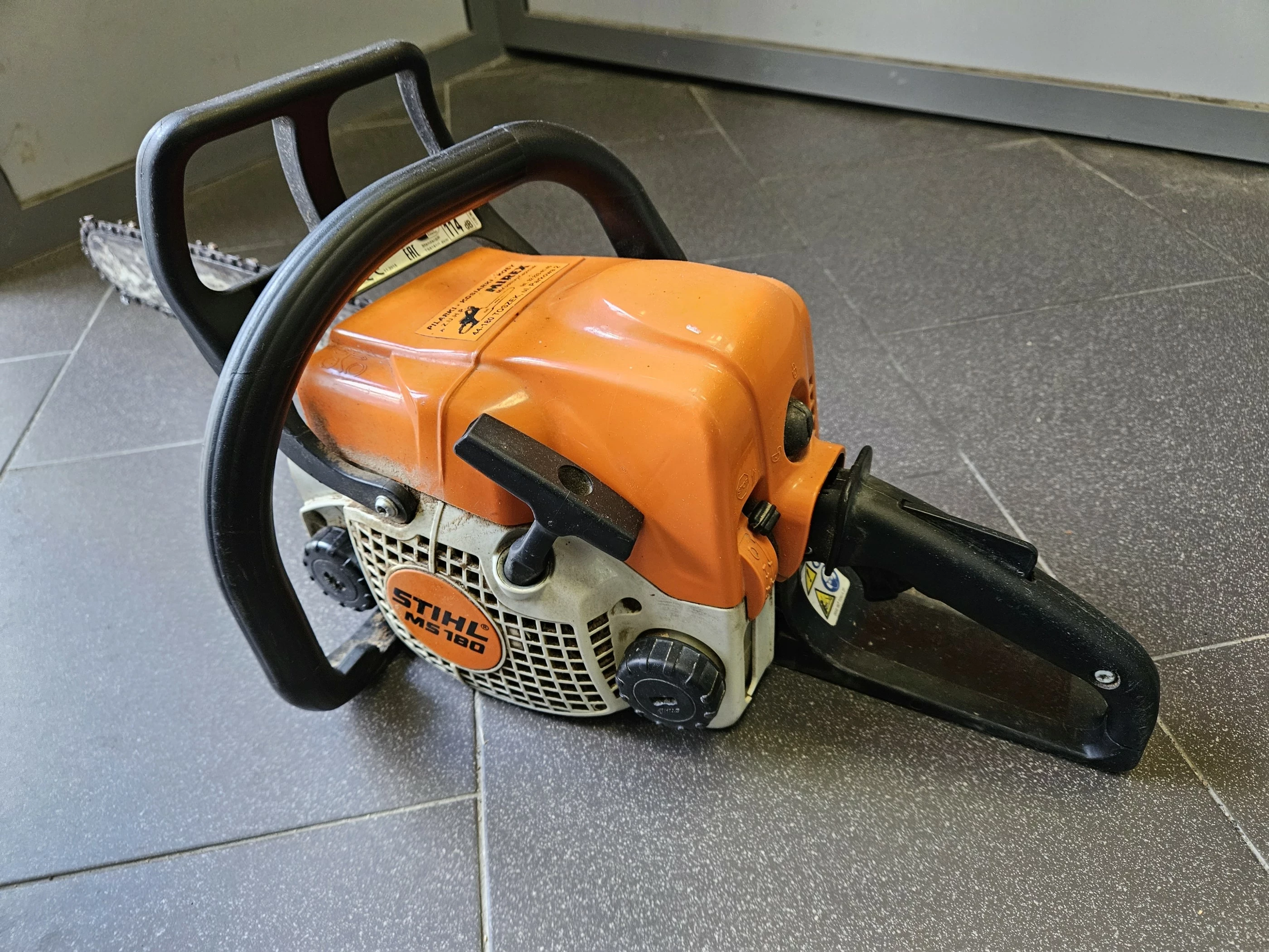 pila-spalinowa-stihl-ms180-ean-gtin-886661185245