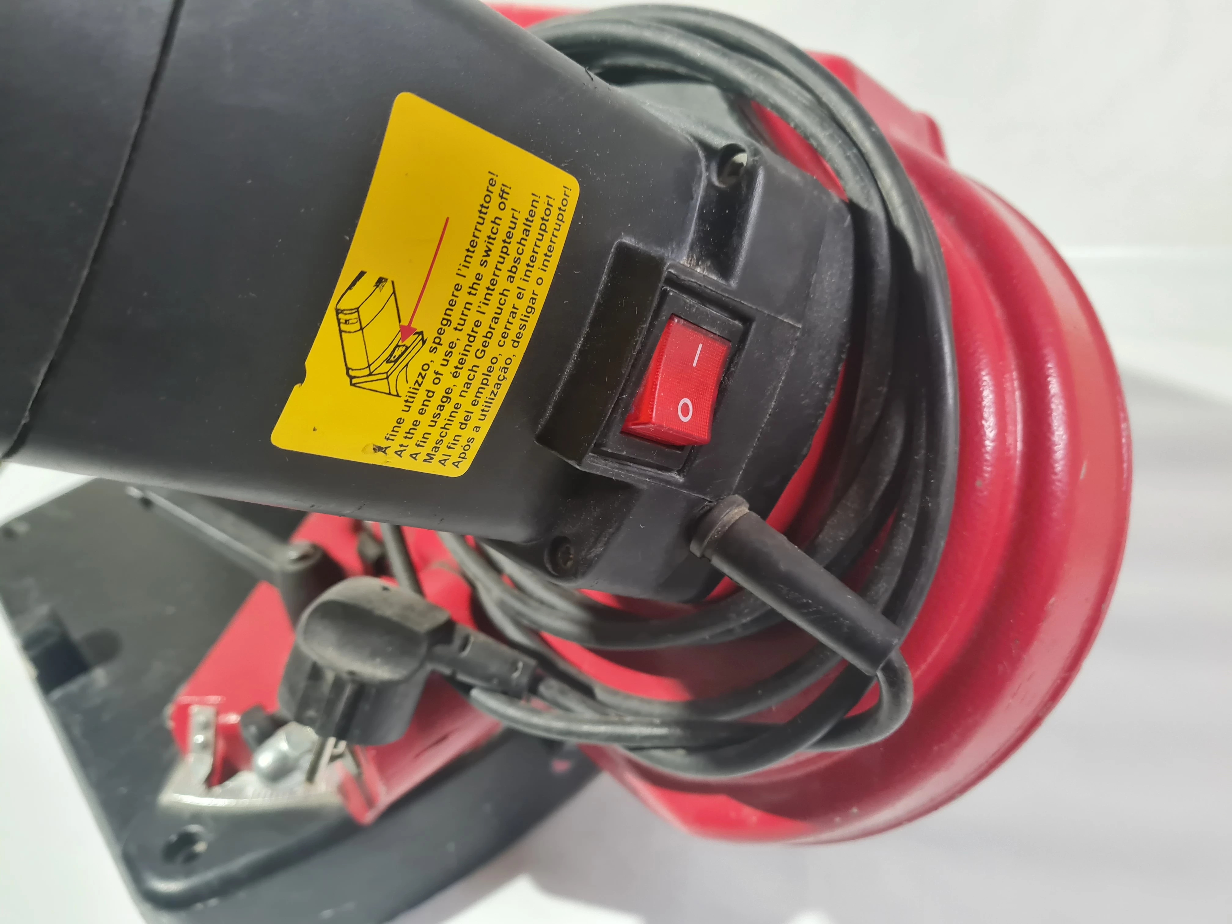 przenosna-pila-tasmowa-pbs-120-automatic-pbs-120-wurth-marka-wurth