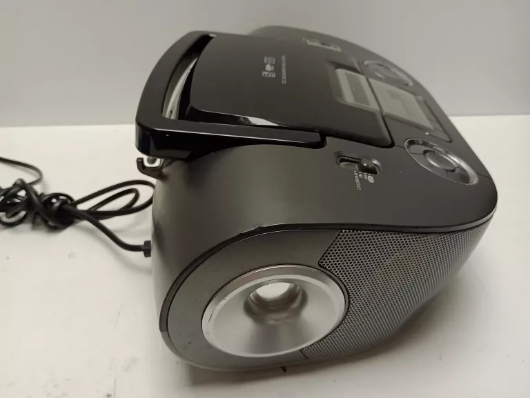 RADIO PHILIPS AZ1834