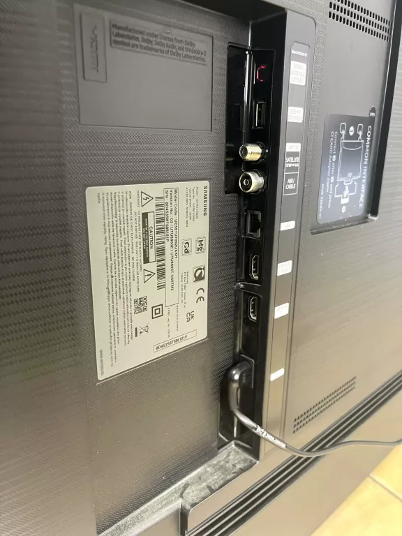 SAMSUNG UE55TU7020W 55" CALI TELEWIZOR SMART TV