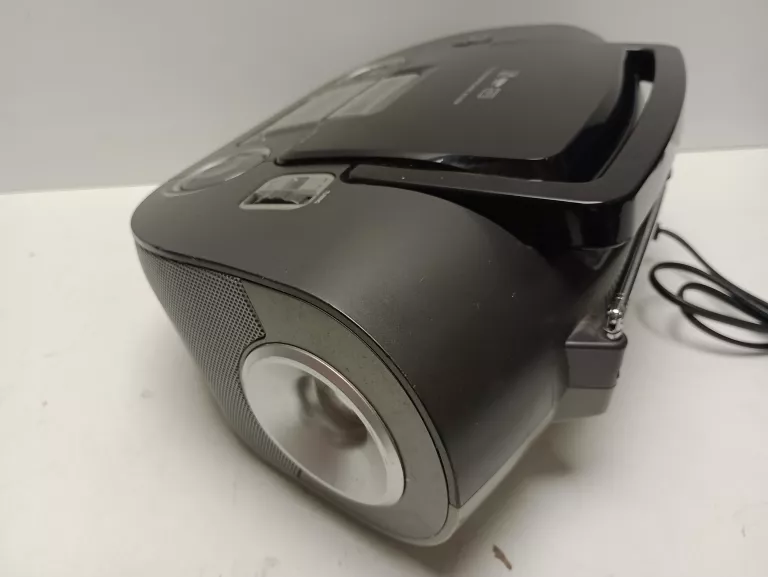RADIO PHILIPS AZ1834