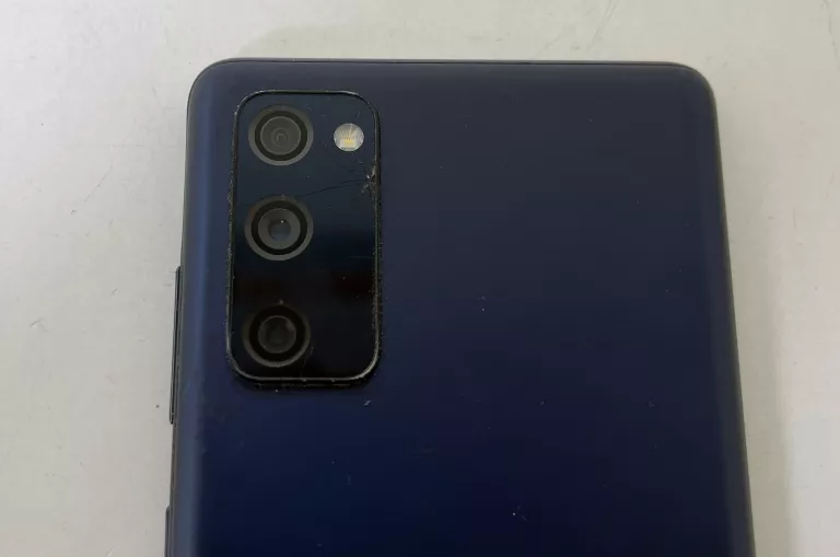 telefon-samsung-galaxy-s20-5g-opis-wbudowana-pamiec-202869-214189