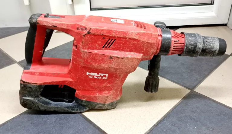 AKUMULATOROWY MŁOT DO DŁUTOWANIA HILTI TE 500-22
