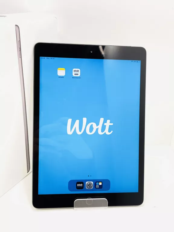 TABLET APPLE TABLET IPAD 8 GENERACJI TABLET POSIADA OPROGRAMOWANIE WOLT