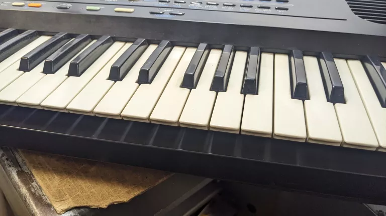 keyboard-roland-e16-uszkodzony-ean-gtin-5901529087396