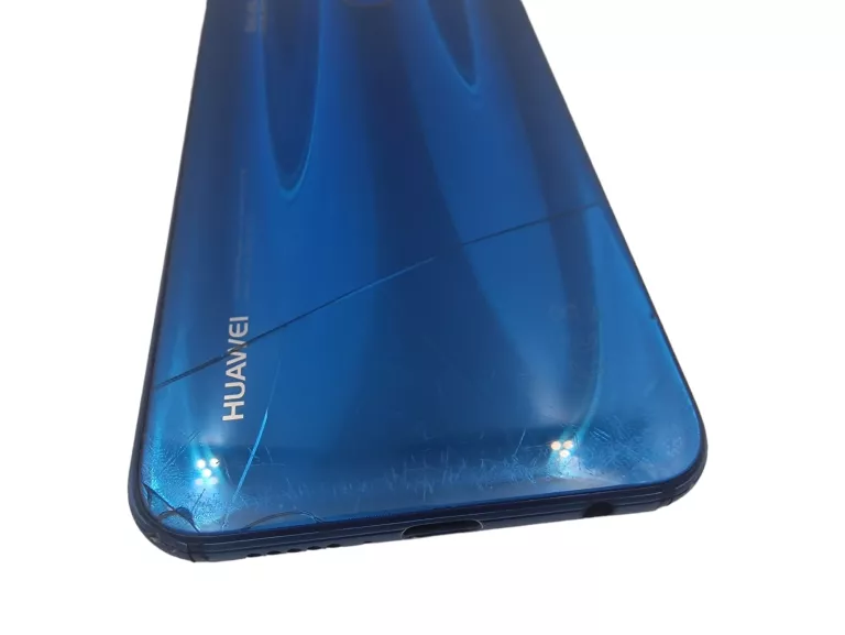 HUWAEI HUAWEI P20 LITE 4/64 GB 5,84' 3000 MAH OPIS !