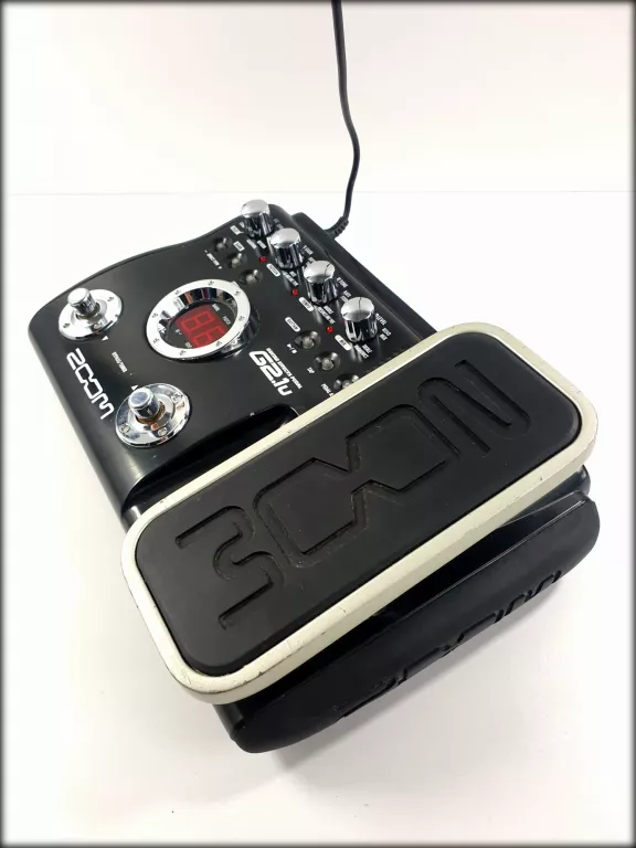 efekt-gitarowy-zoom-g21u-marka-zoom