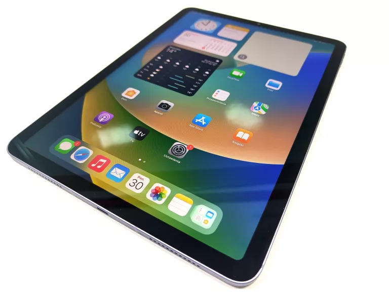 TABLET APPLE IPAD AIR 10.9" 5 GEN. 64 GB KOMPLET