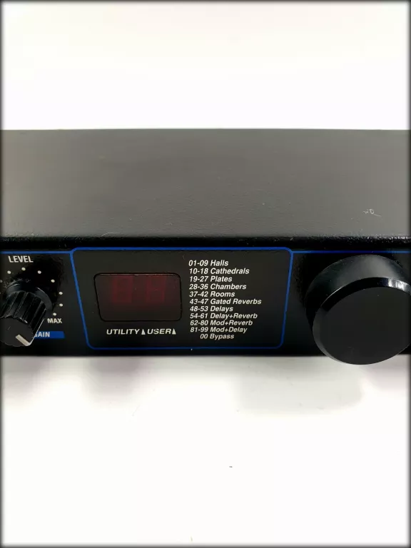 DIGITECH TSR-6 STEREO EFFECTS PROCESSOR