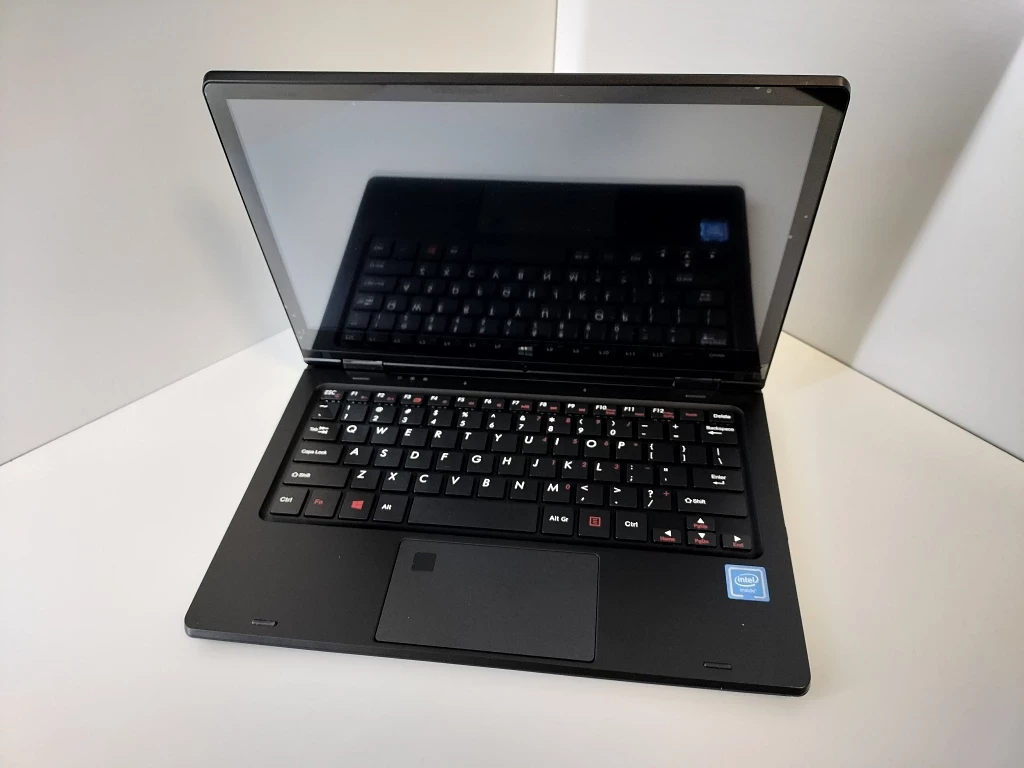 laptop-dotykowy-techbite-arc-116-128gb-hd-idealny-przekatna-ekranu-116