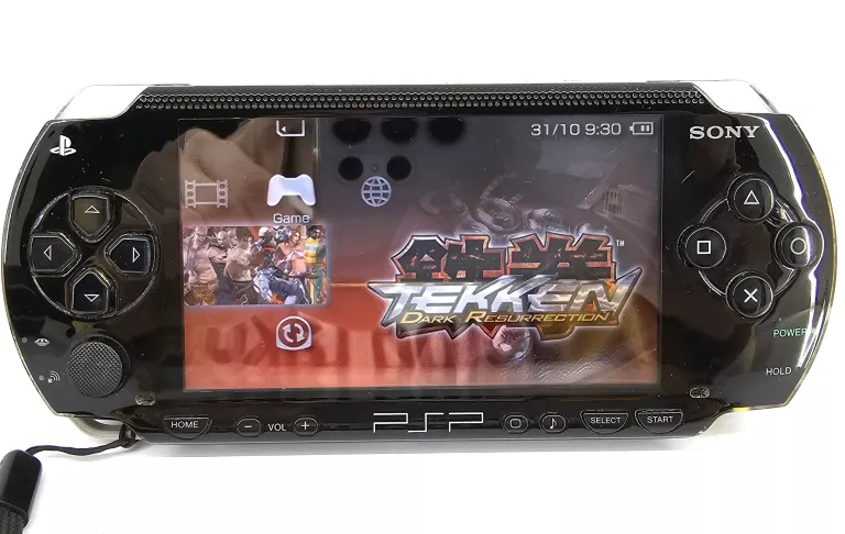 konsola-psp-1004-etui-gry-wersja-konsoli-fat-classic