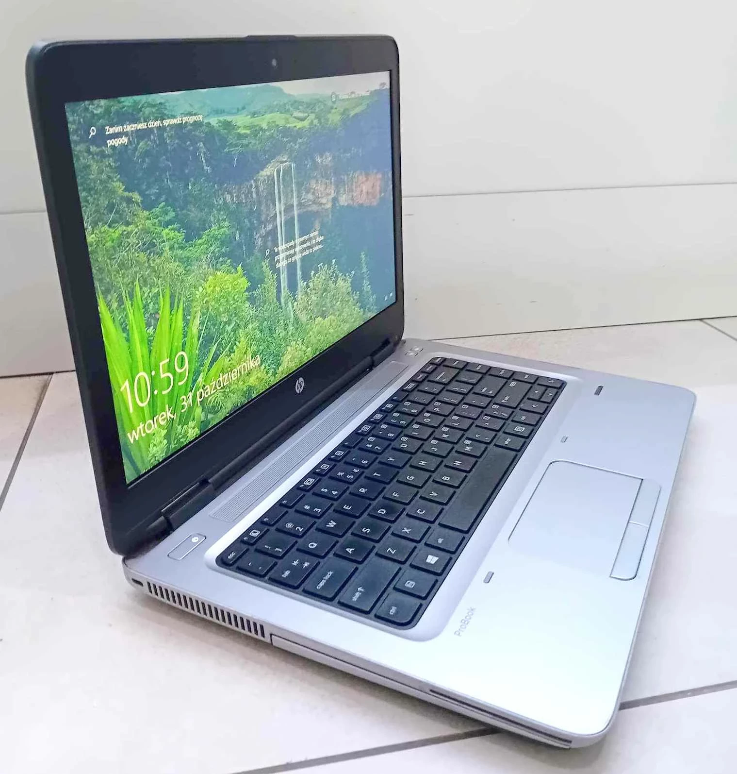 laptop-hp-pro-book-640-g2-bcm943228z-rozdzielczosc-px-1920-x-1080