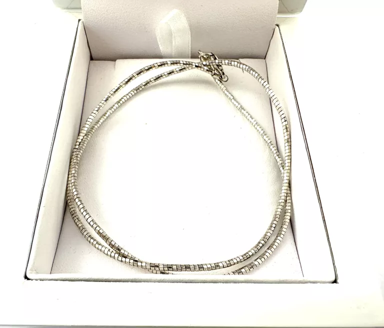 SREBRNY ŁAŃCUSZEK 925 9,68G