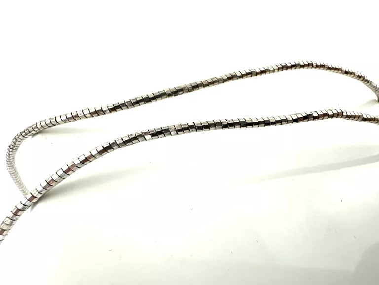 SREBRNY ŁAŃCUSZEK 925 9,68G