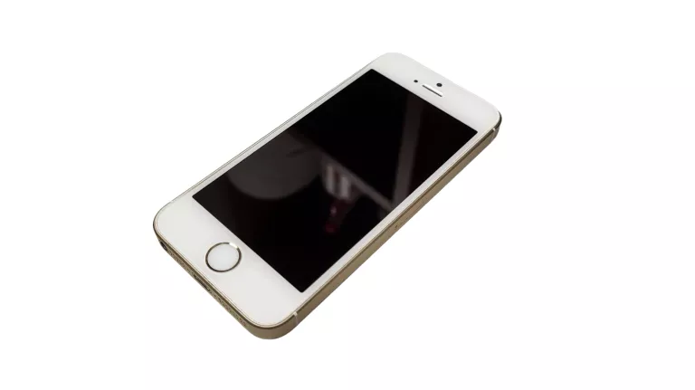 TELEFON APPLE IPHONE SE 32GB 84%