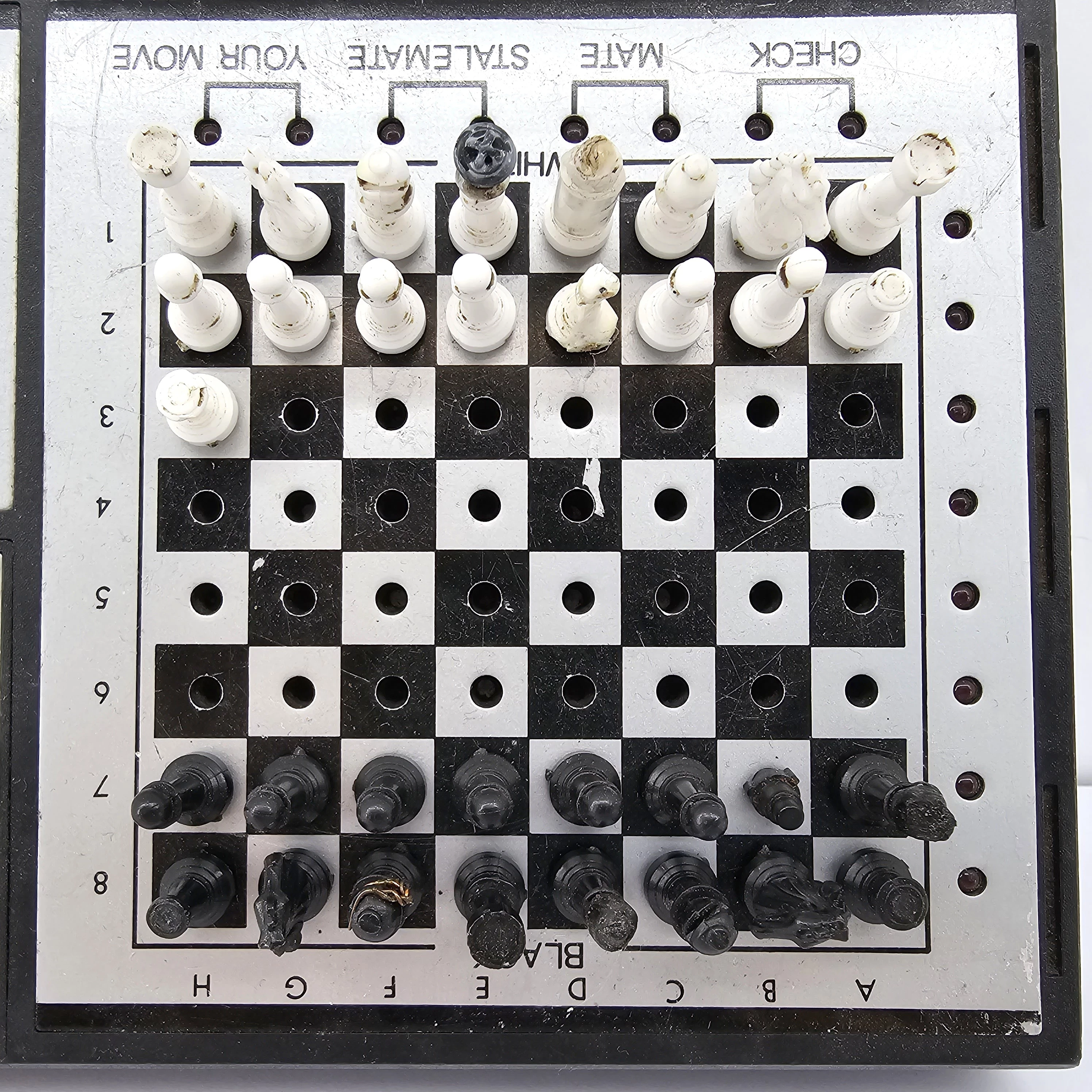szachy-elektroniczne-schneider-portachess-producent-248914-961942