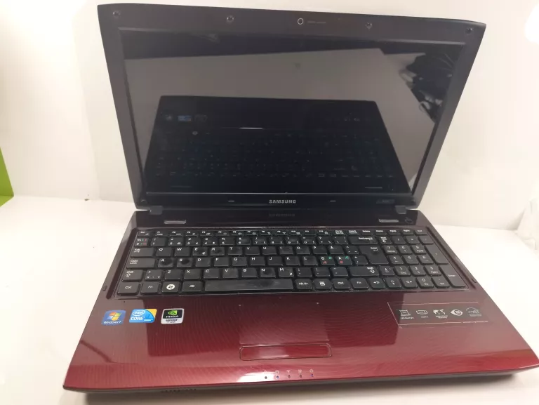 LAPTOP SAMSUNG R580