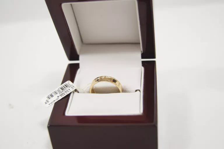 zlota-obraczka-z-brylantami-585-r14-384g-stan-11323-238058