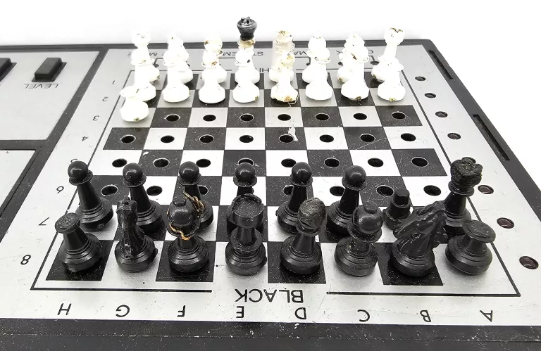 szachy-elektroniczne-schneider-portachess-ean-gtin-0023698854472