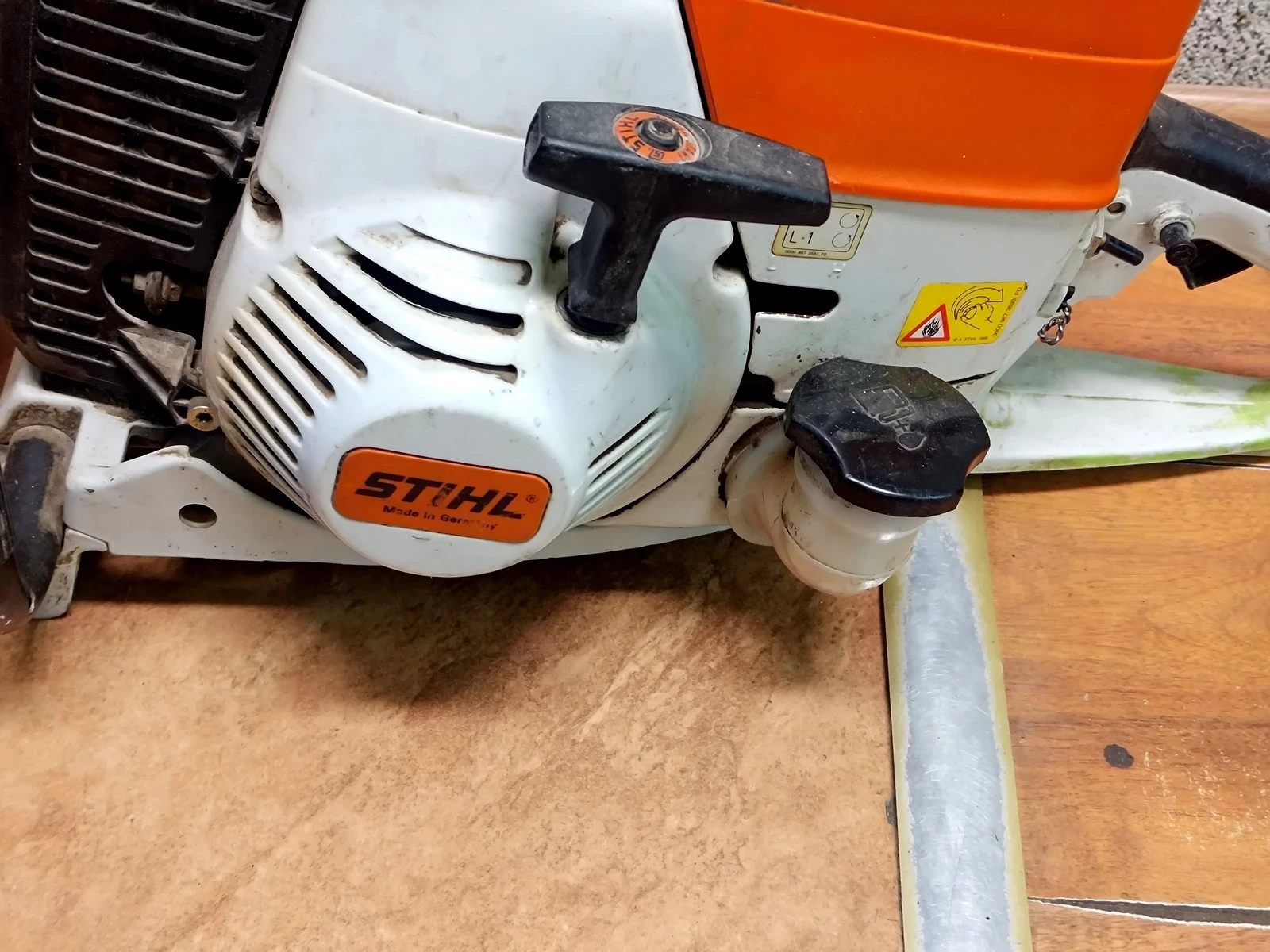 przecinarka-spalinowa-do-betonu-stihl-ts-360-rodzaj-pila-tarczowa