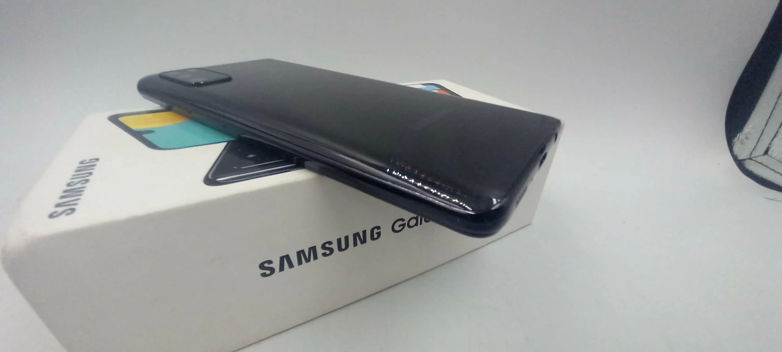 telefon-samsung-galaxy-a41-4gb64gb-kolor-czarny