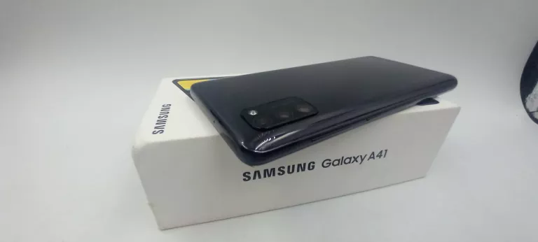 telefon-samsung-galaxy-a41-4gb64gb-przekatna-ekranu-610