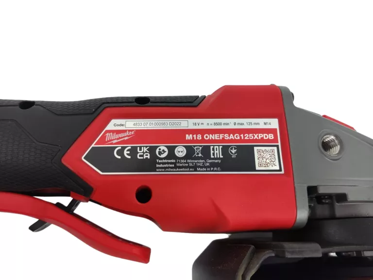 SZLIFIERKA KĄTOWA MILWAUKEE M18 ONEFSAG125XPDB 5.0AH 18V 1200W 125MM