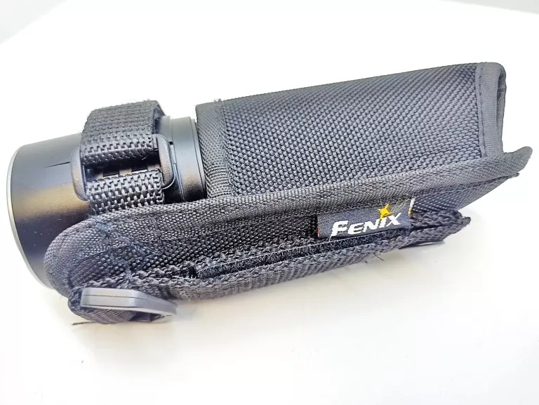 LATARKA FENIX LR35R