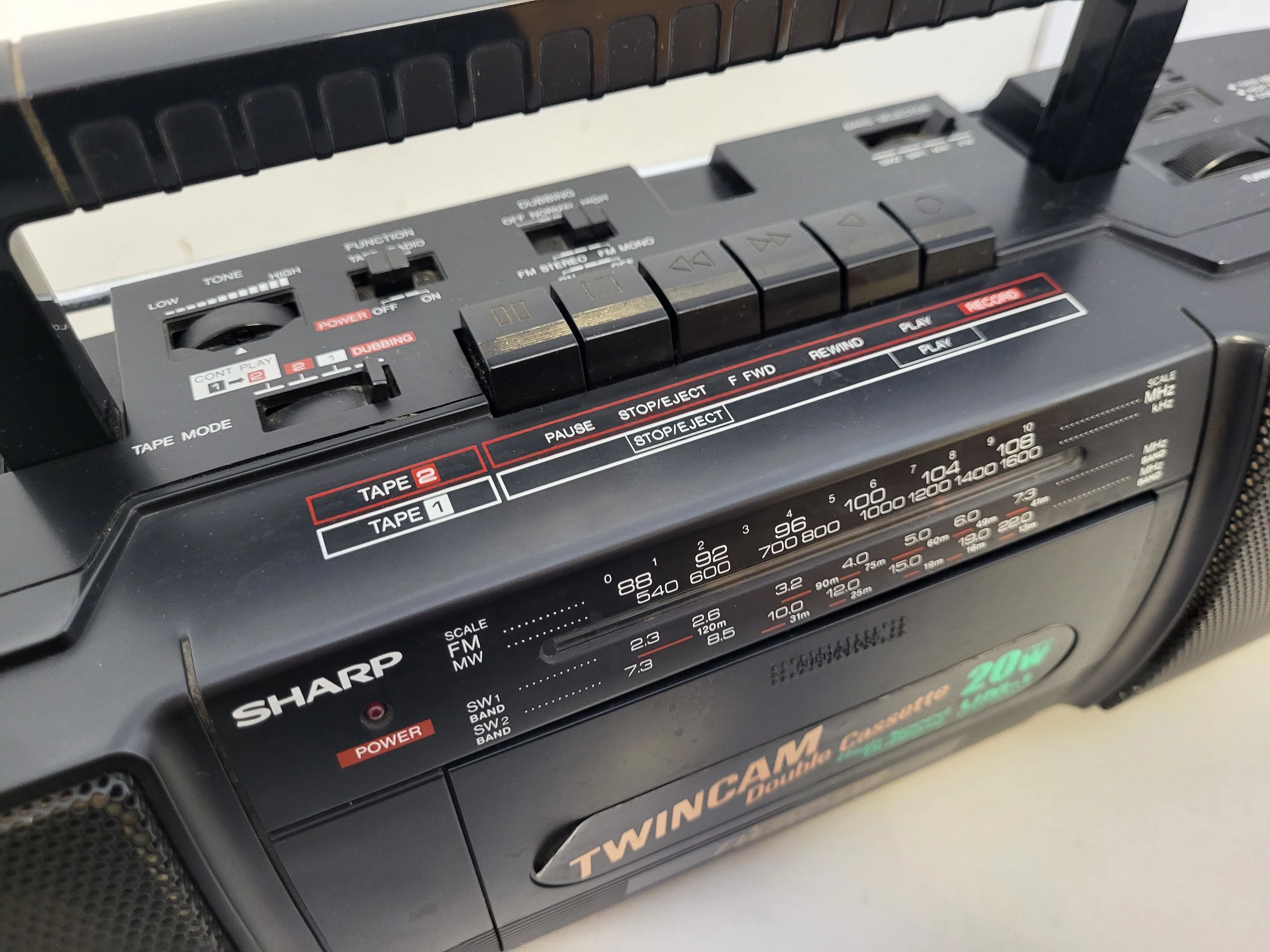 radiomagnetofon-sharp-wq-t201-jamnik-klasyczny-magnetofon-stan-uzywany