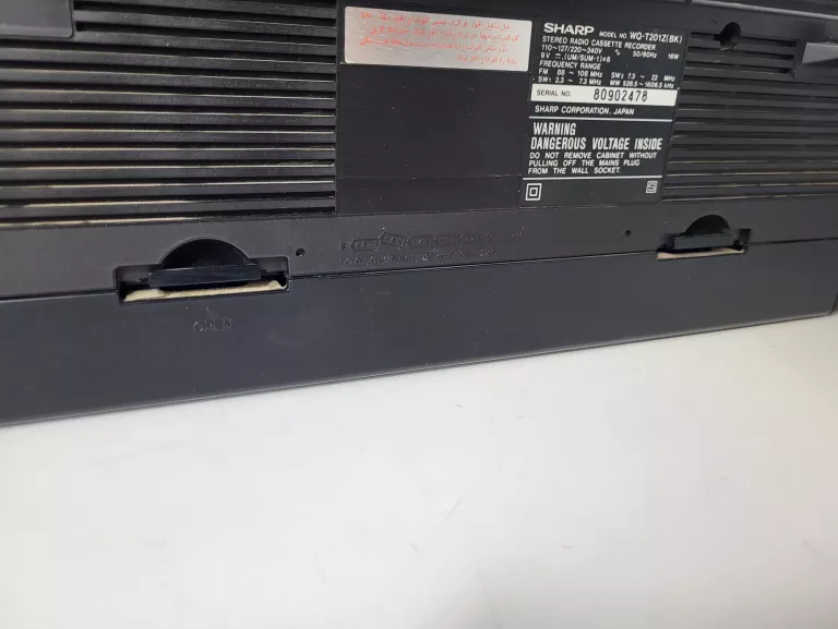 radiomagnetofon-sharp-wq-t201-jamnik-klasyczny-magnetofon-odtwarzane-nosniki-kaseta-magnetofonowa