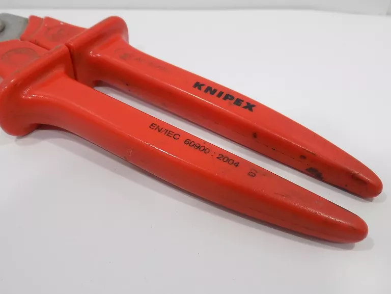 NOŻYCE DO KABLI PRZEWODÓW KNIPEX 60900 1000V